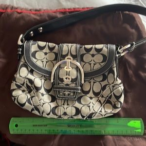Coach purse, excellent shape